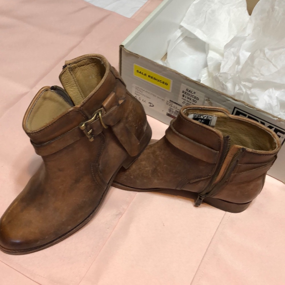Women’s booties
